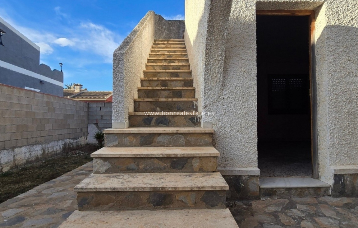 Reventa - Detached Villa - Torrevieja - El Chaparal