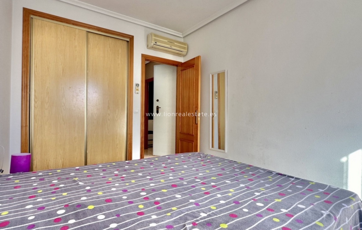 Reventa - Duplex - Orihuela Costa - Playa Flamenca