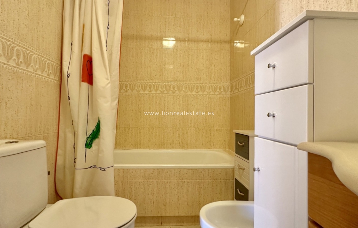 Reventa - Duplex - Orihuela Costa - Playa Flamenca