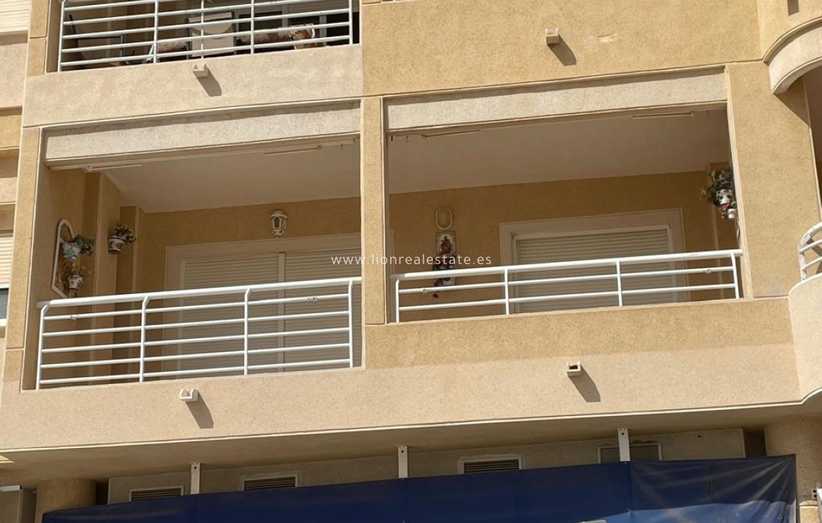 Reventa - Flat - Torrevieja - La Mata