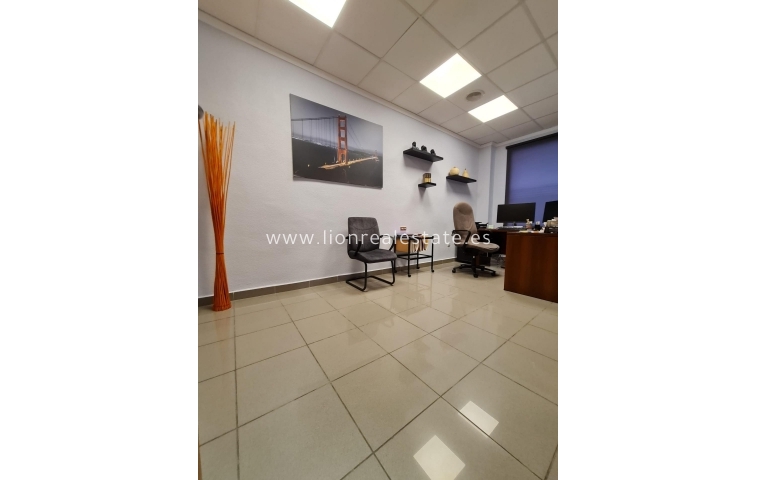 Reventa - house - Torrevieja - Centro