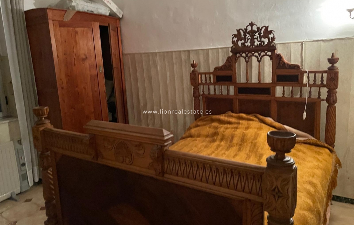 Reventa - house - Torrevieja - Centro