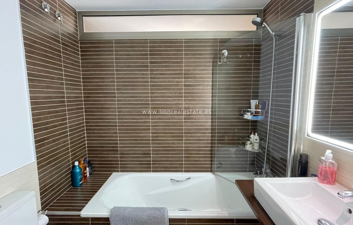 Reventa - house - Torrevieja - Punta Prima