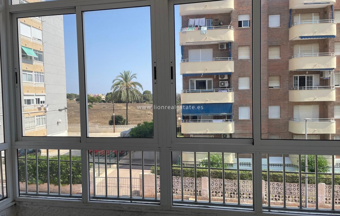 Reventa - house - Torrevieja - Punta Prima