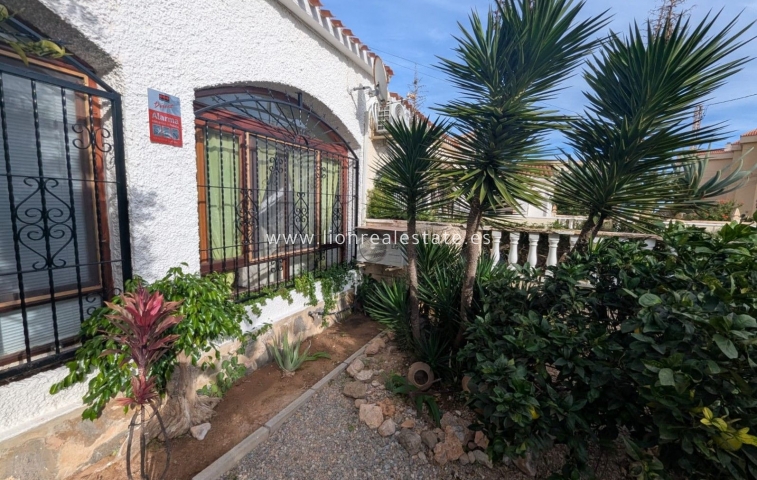 Reventa - house - Torrevieja - Punta Prima