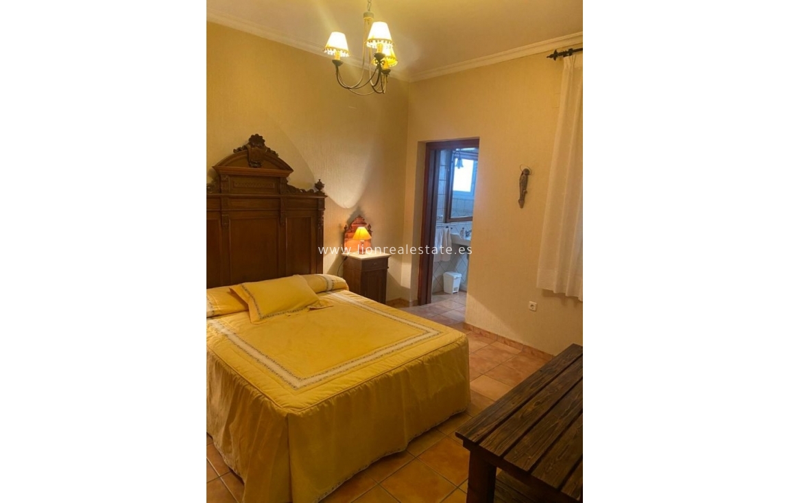 Reventa - house - Torrevieja