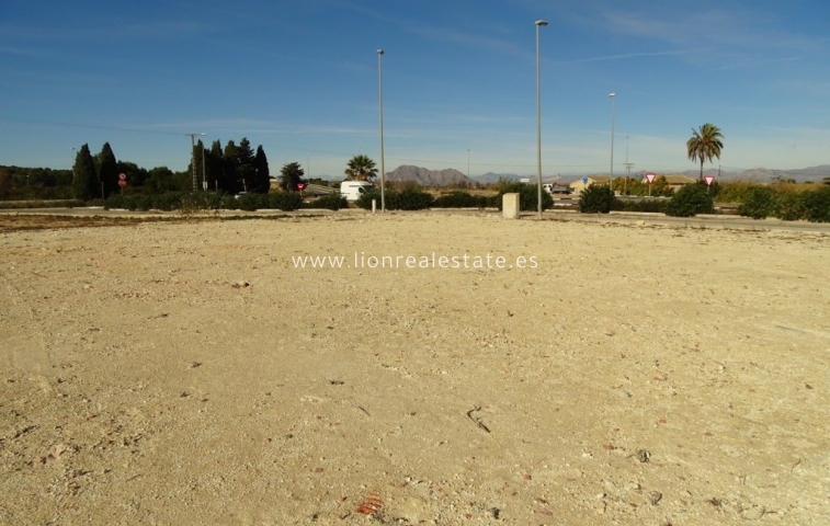 Reventa - Industrial Field - Benijofar - Poligono Industrial