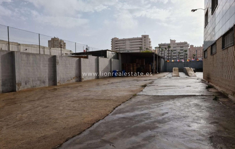 Reventa - Industrial unit - Torrevieja - Polígono Industrial Casa Grande