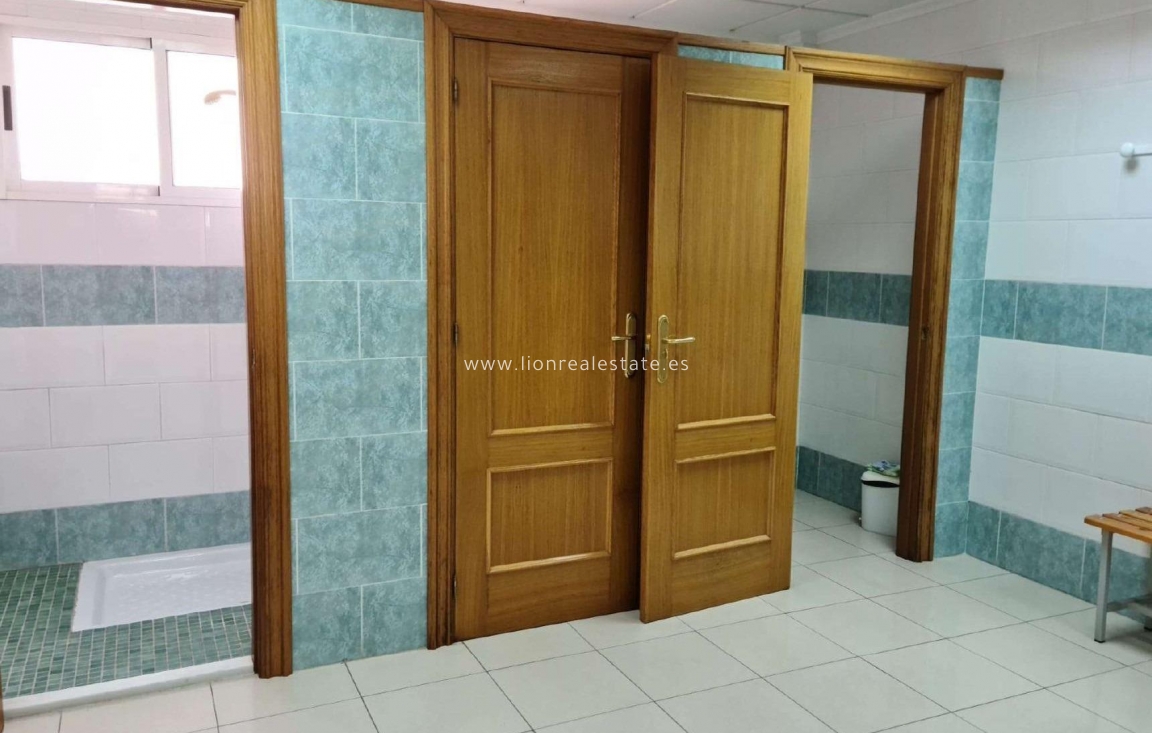 Reventa - Industrial unit - Torrevieja - Polígono Industrial Casa Grande