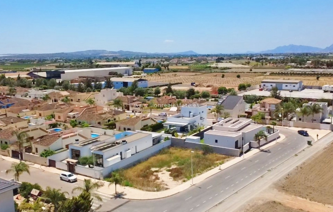 Reventa - Parcela / Terreno - Formentera del Segura