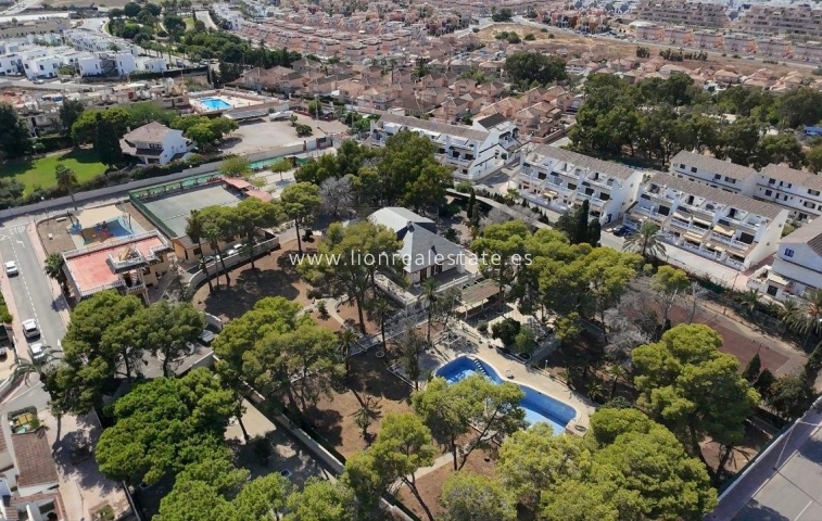 Reventa - Parcela / Terreno - Orihuela Costa - Los Altos
