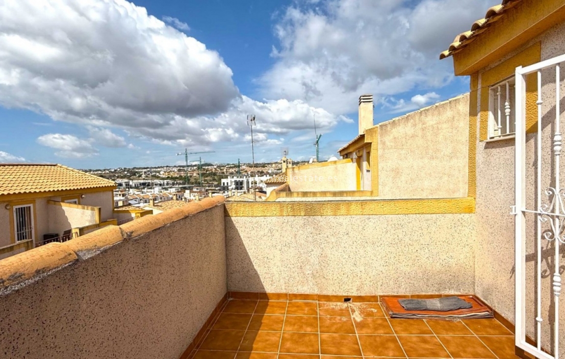 Reventa - Semi Detached Villa - Orihuela Costa - Los Altos