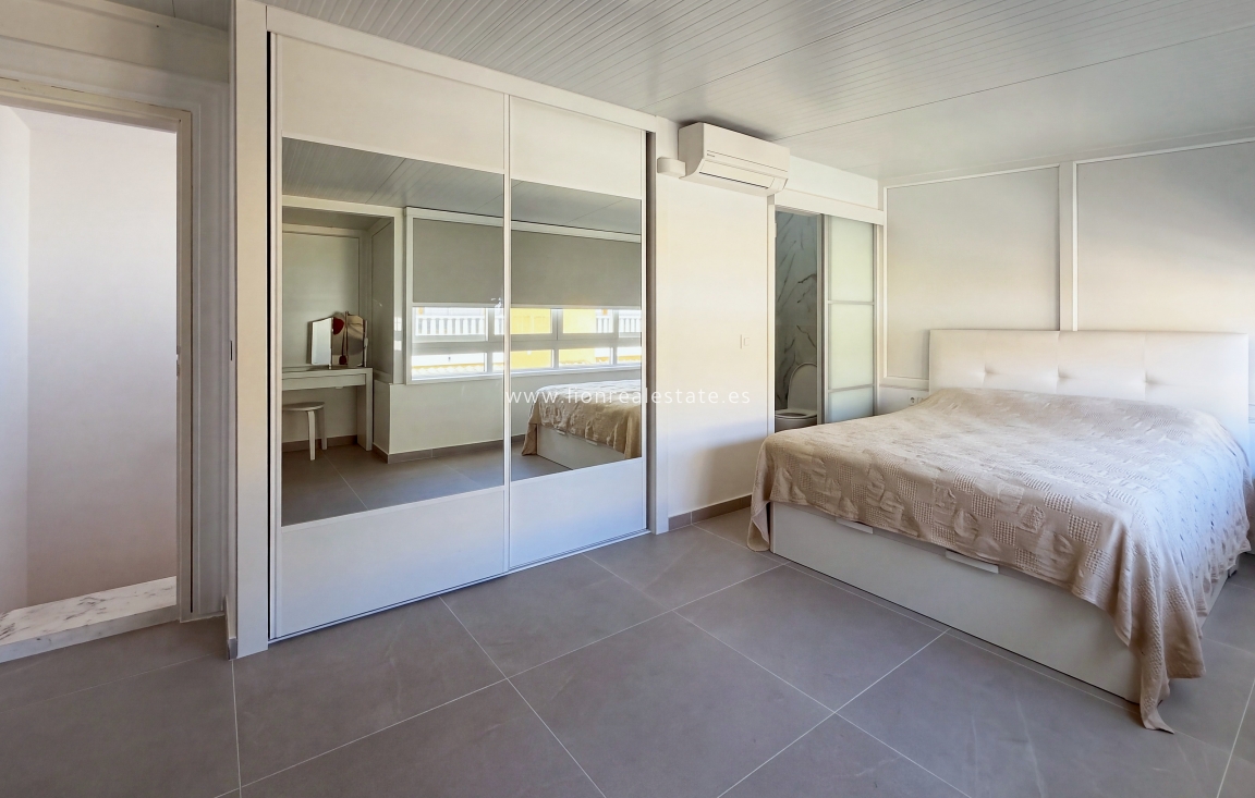 Reventa - Town House - Orihuela Costa - La Regia