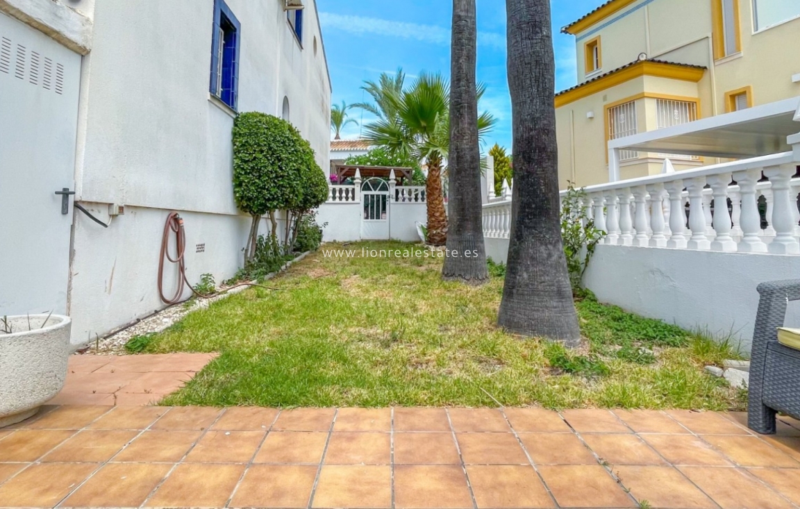 Reventa - Town House - Orihuela Costa - La Rioja