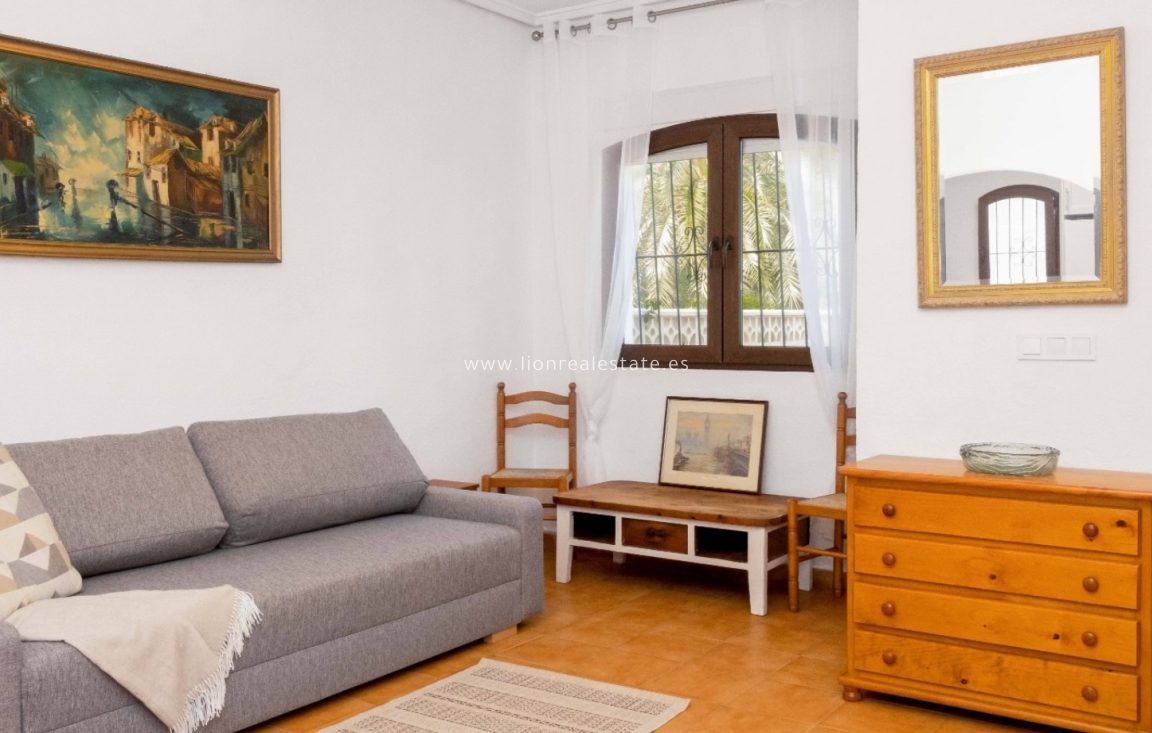 Reventa - Town House - Orihuela Costa - La Zenia