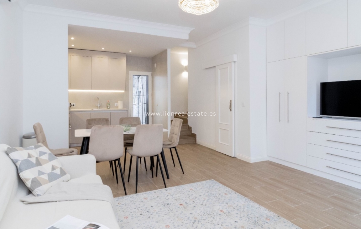 Reventa - Town House - Orihuela Costa - La Zenia