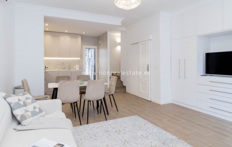 Reventa - Town House - Orihuela Costa - La Zenia