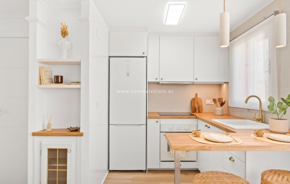 Reventa - Town House - Orihuela Costa - Las Filipinas