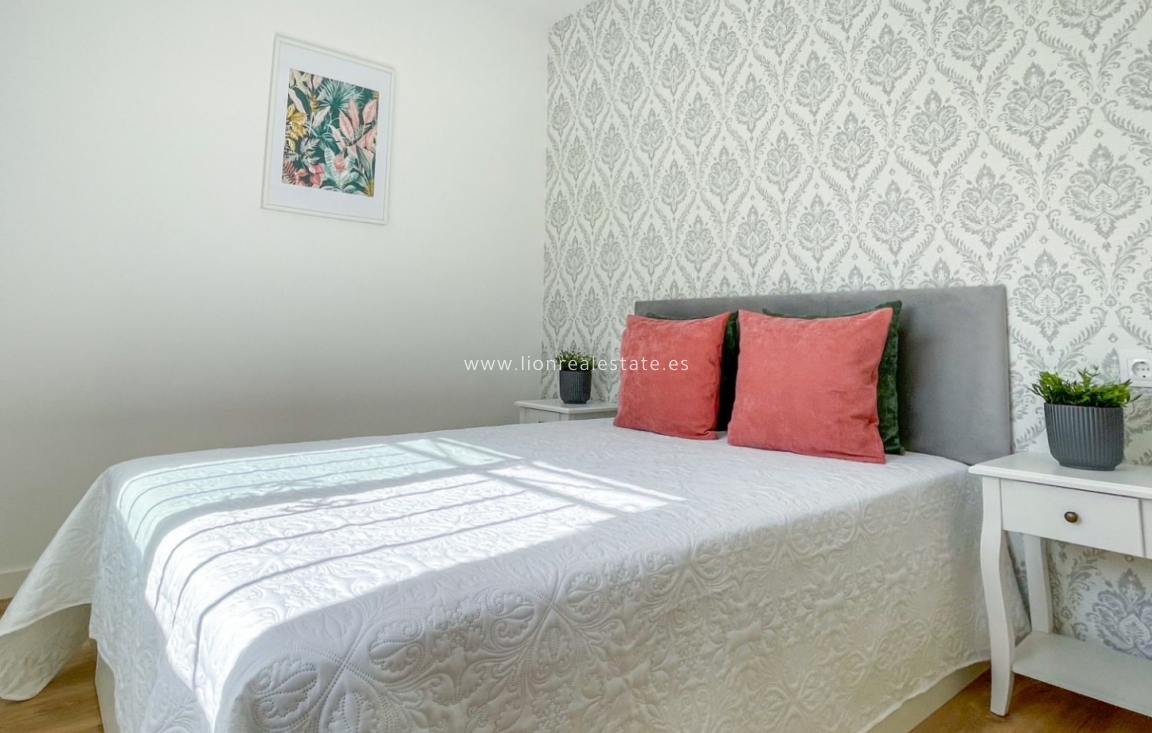 Reventa - Town House - Orihuela Costa - Los Altos *