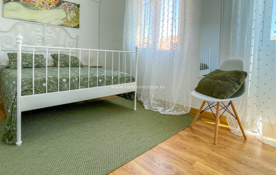 Reventa - Town House - Orihuela Costa - Playa Flamenca
