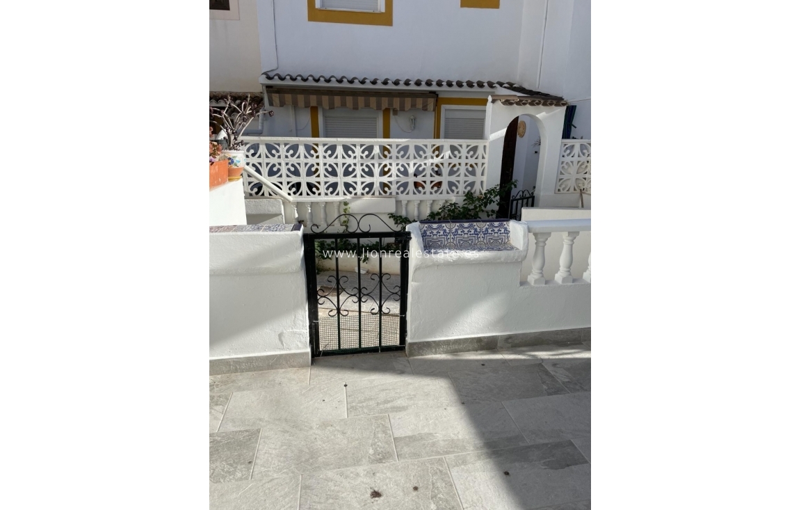 Reventa - Town House - Orihuela Costa - Playa Flamenca