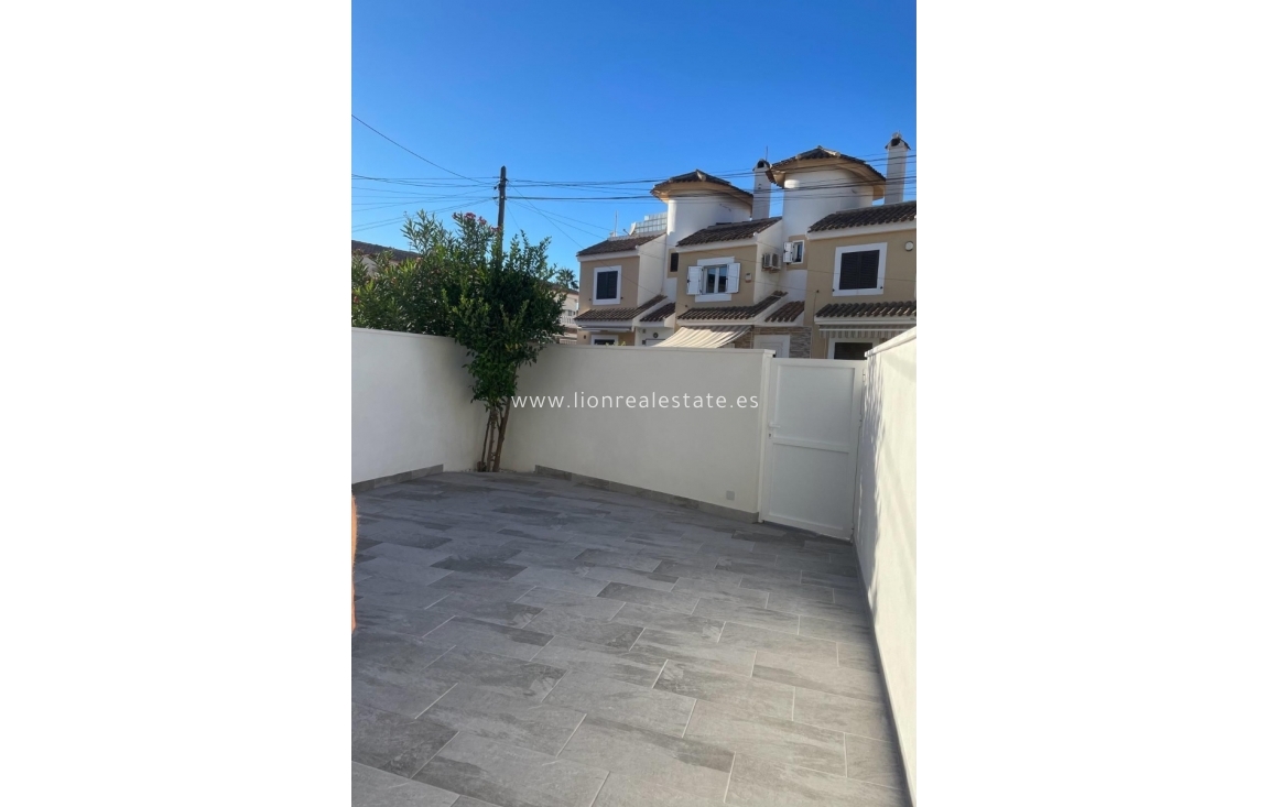 Reventa - Town House - Orihuela Costa - Playa Flamenca