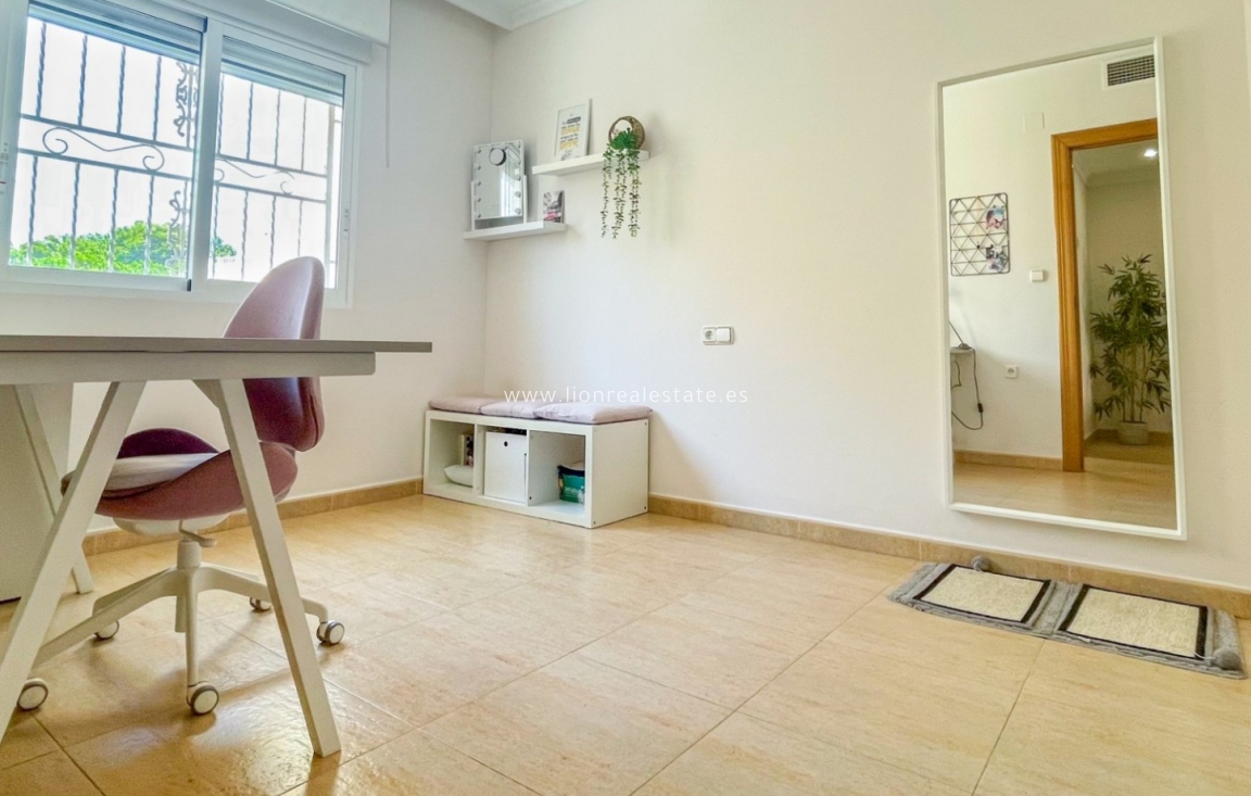 Reventa - Town House - Orihuela Costa - Punta Prima