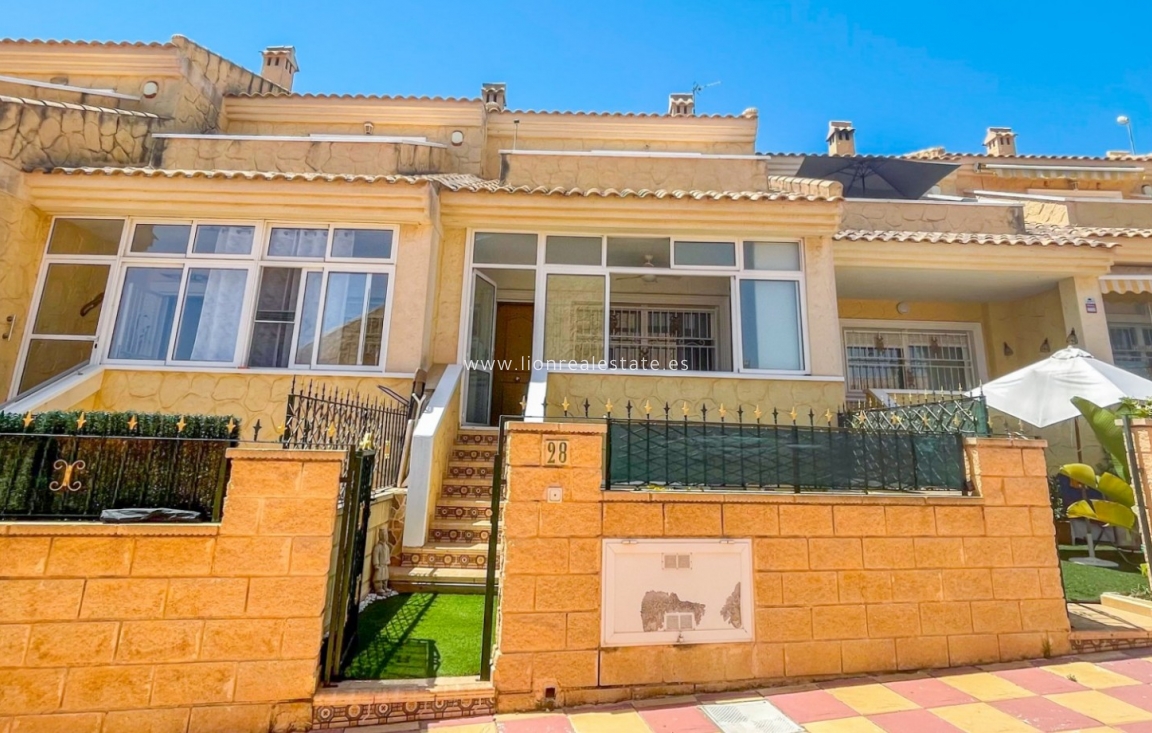 Reventa - Town House - Orihuela Costa - Punta Prima