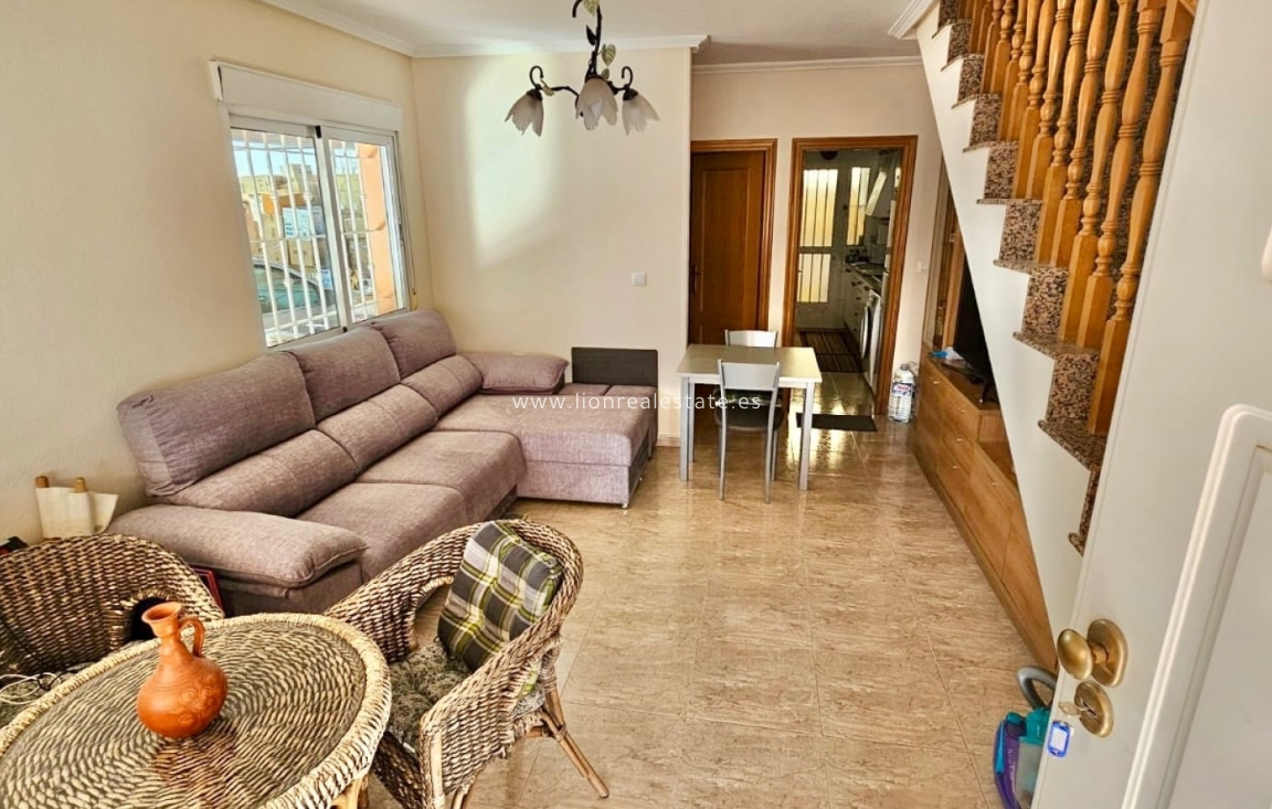 Reventa - Town House - San Javier