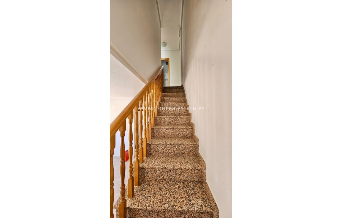 Reventa - Town House - San Javier