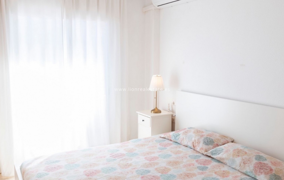 Reventa - Town House - San Javier