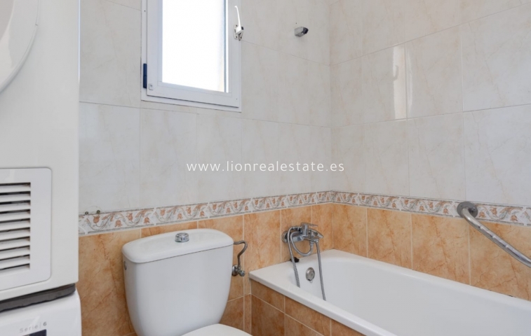 Reventa - Town House - Torrevieja