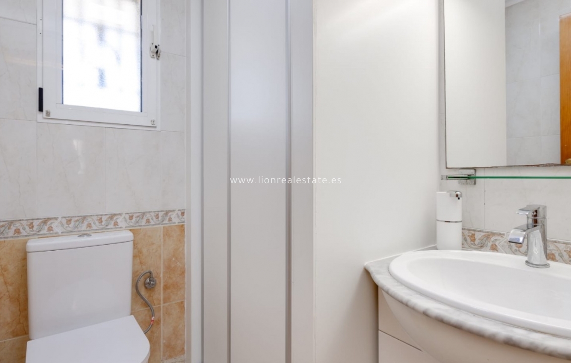 Reventa - Town House - Torrevieja