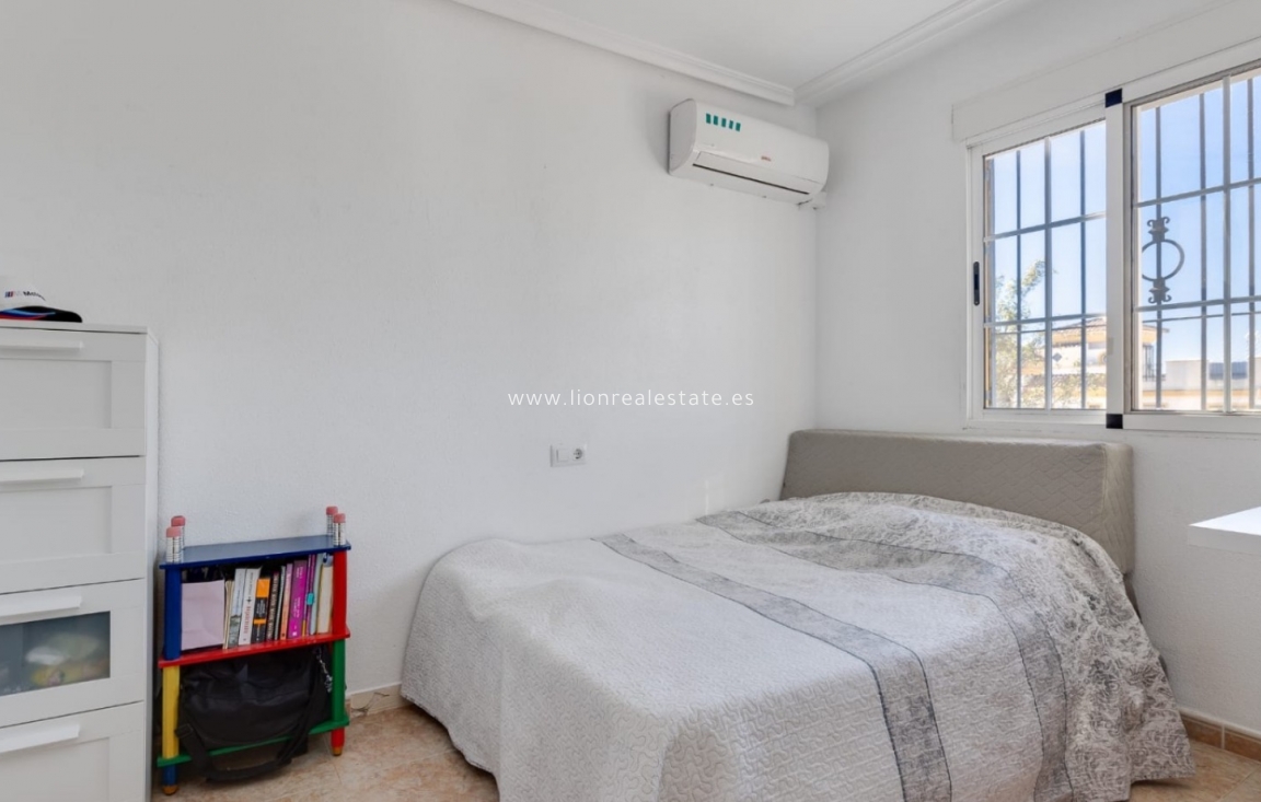 Reventa - Town House - Torrevieja