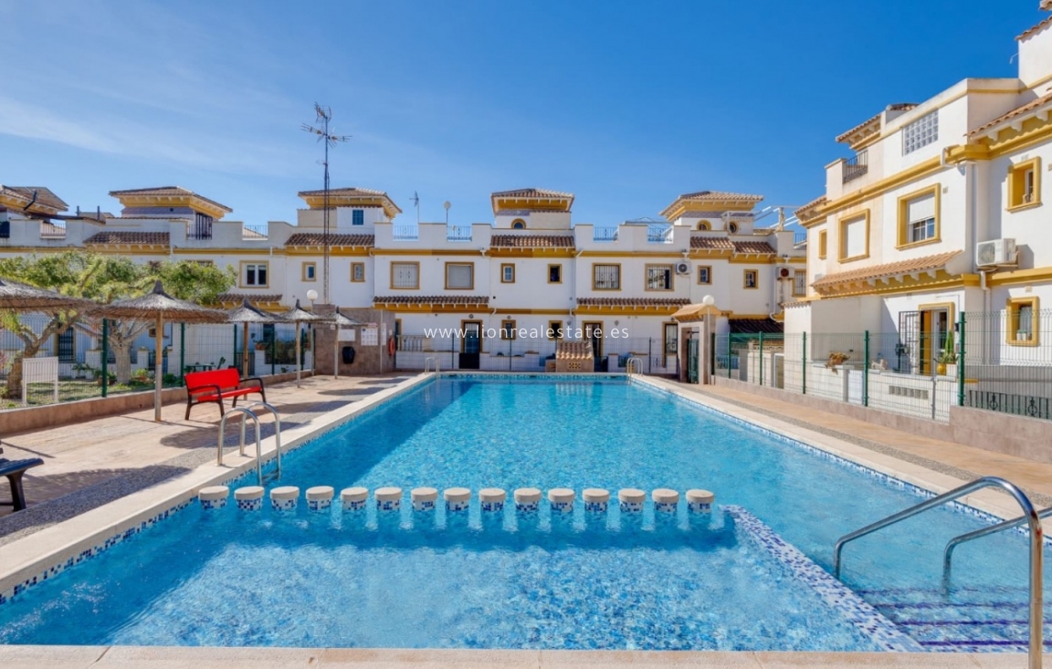 Reventa - Town House - Torrevieja