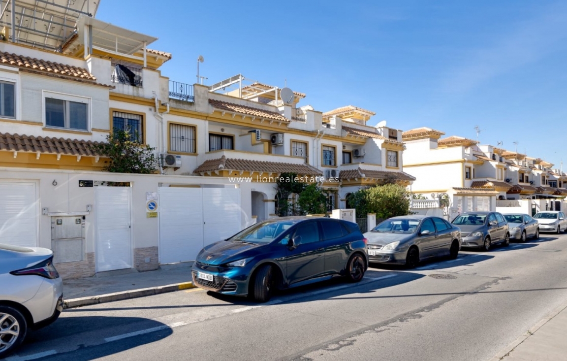 Reventa - Town House - Torrevieja