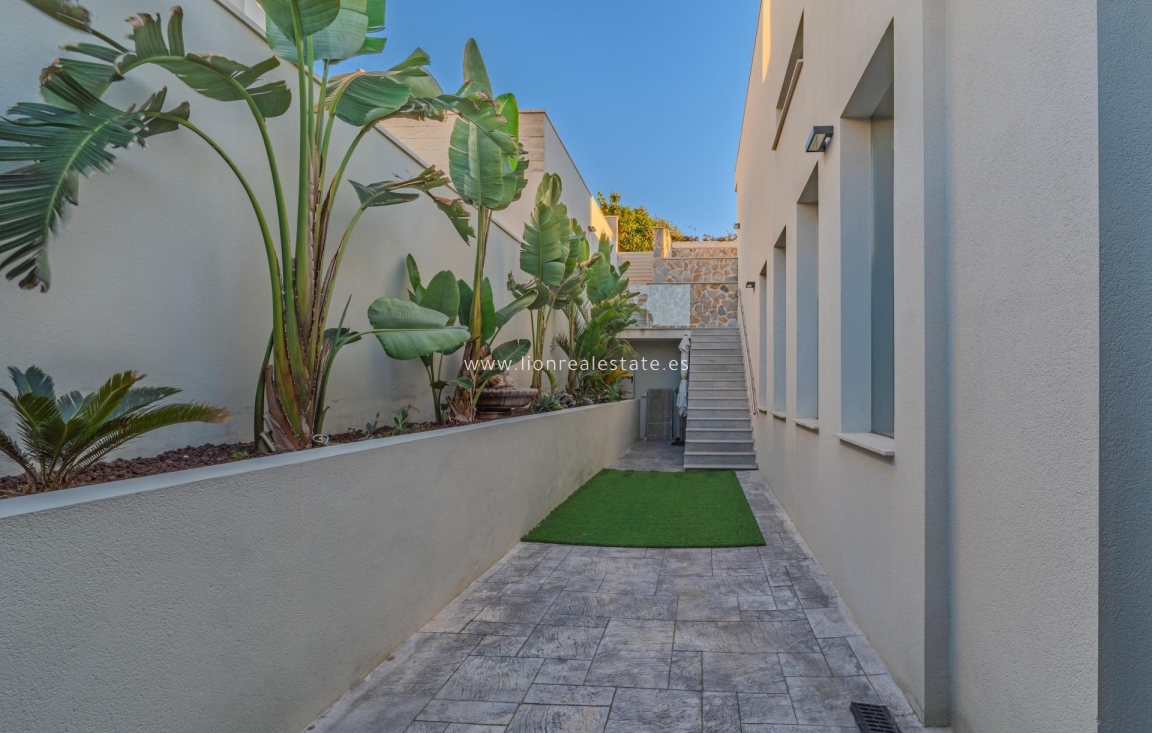 Reventa - Villa - Benijofar - Residencial benimar