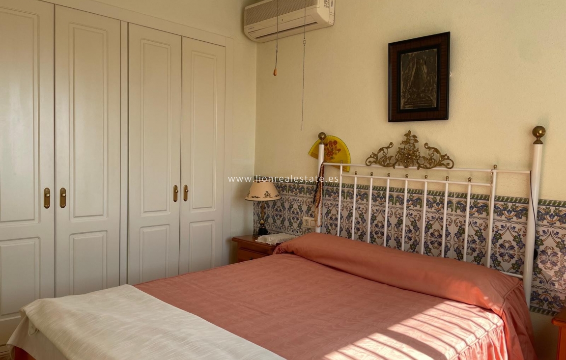 Reventa - Villa - Cabo Roig