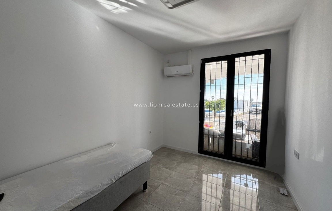 Reventa - Villa - Crevillent - Comunidad valenciana