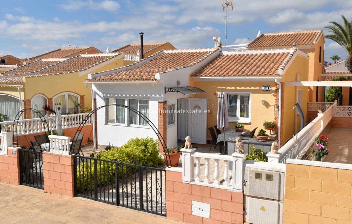 Reventa - Villa - Orihuela Costa - La Florida