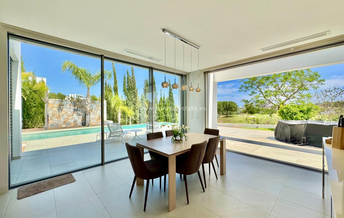 Reventa - Villa - Orihuela Costa - Las Colinas Golf
