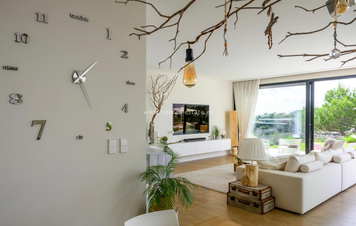 Reventa - Villa - Orihuela Costa - Las Colinas Golf