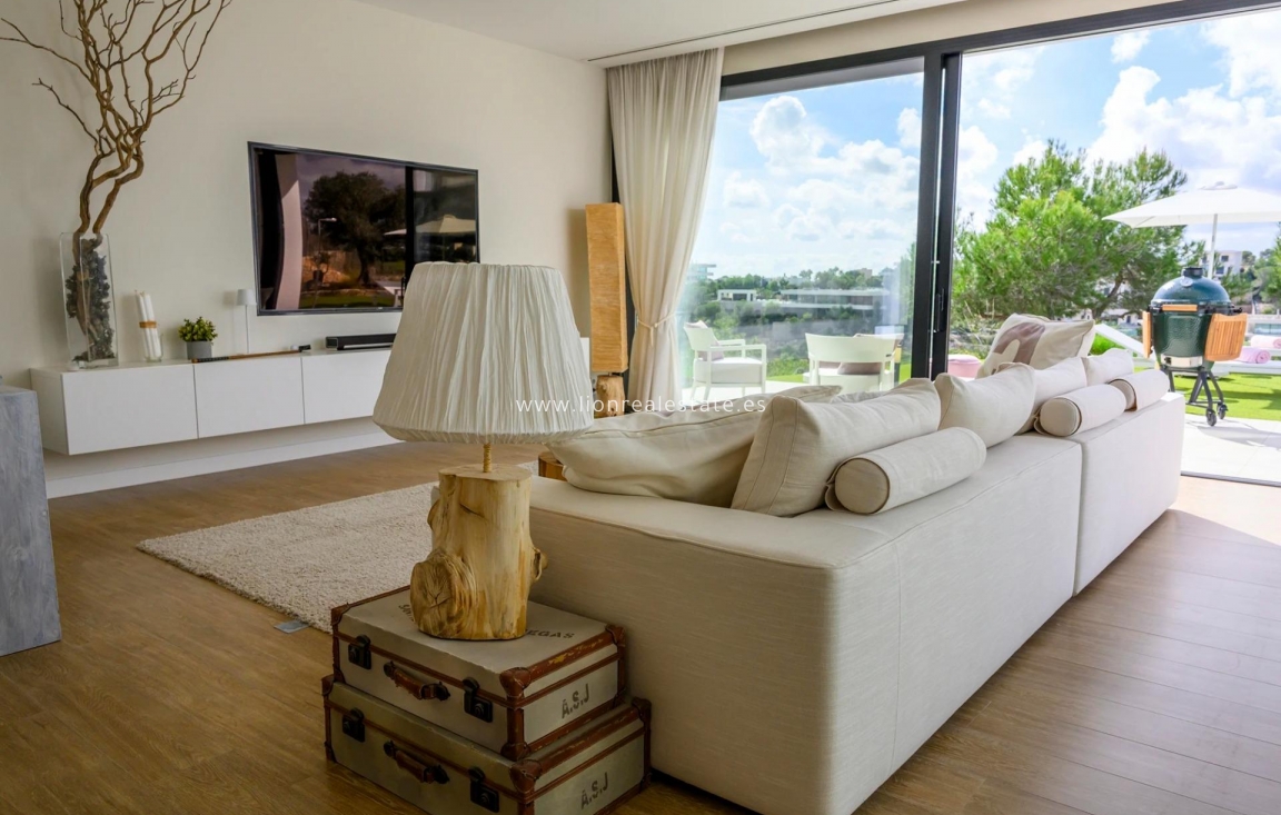 Reventa - Villa - Orihuela Costa - Las Colinas Golf