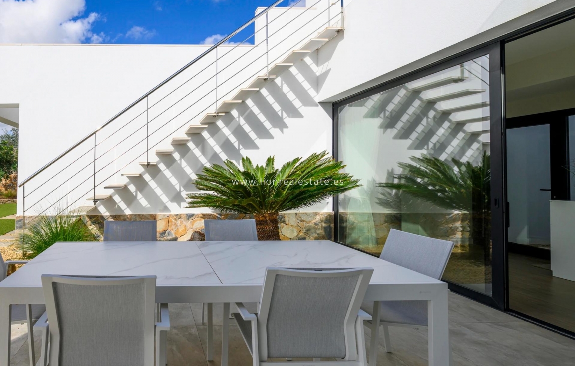 Reventa - Villa - Orihuela Costa - Las Colinas Golf