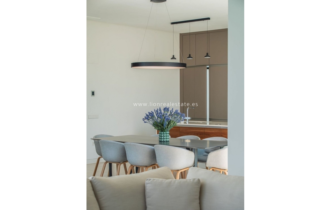 Reventa - Villa - Orihuela Costa - Las Colinas Golf