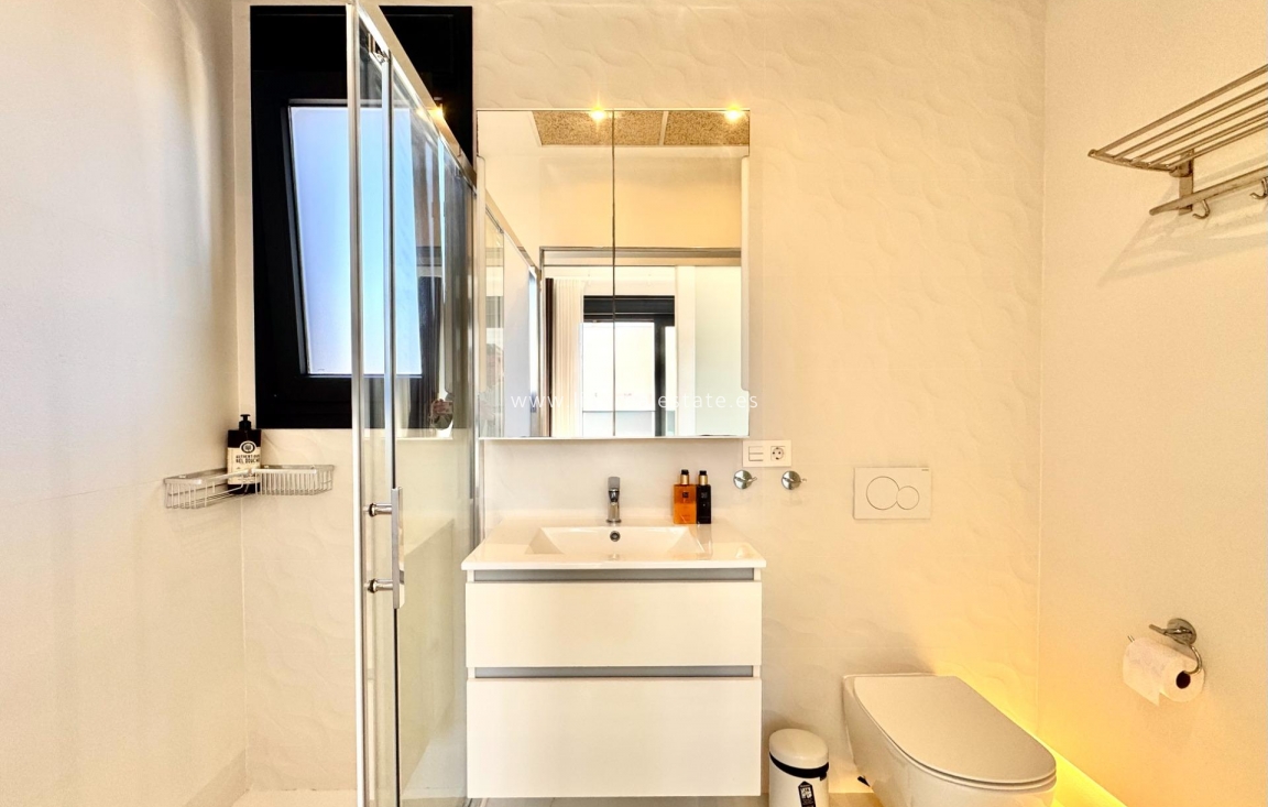 Reventa - Villa - Orihuela Costa - Lomas de Cabo Roig