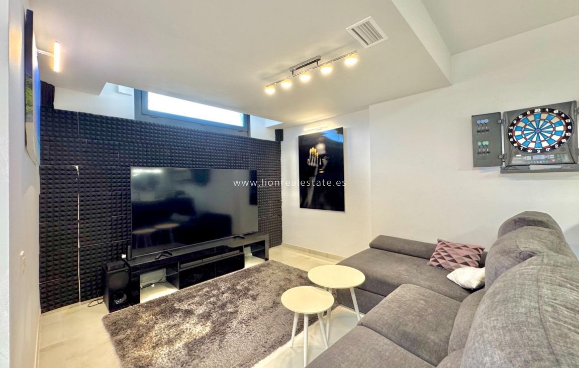 Reventa - Villa - Orihuela Costa - Lomas de Cabo Roig