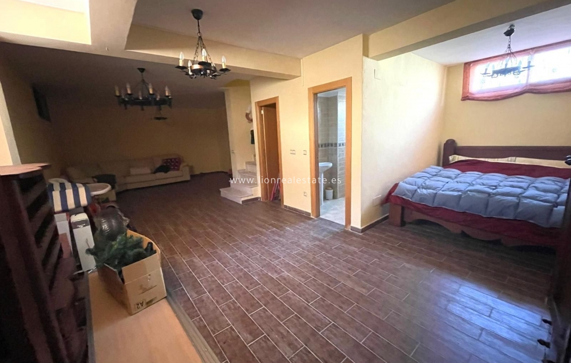 Reventa - Villa - Orihuela Costa - PAU 8