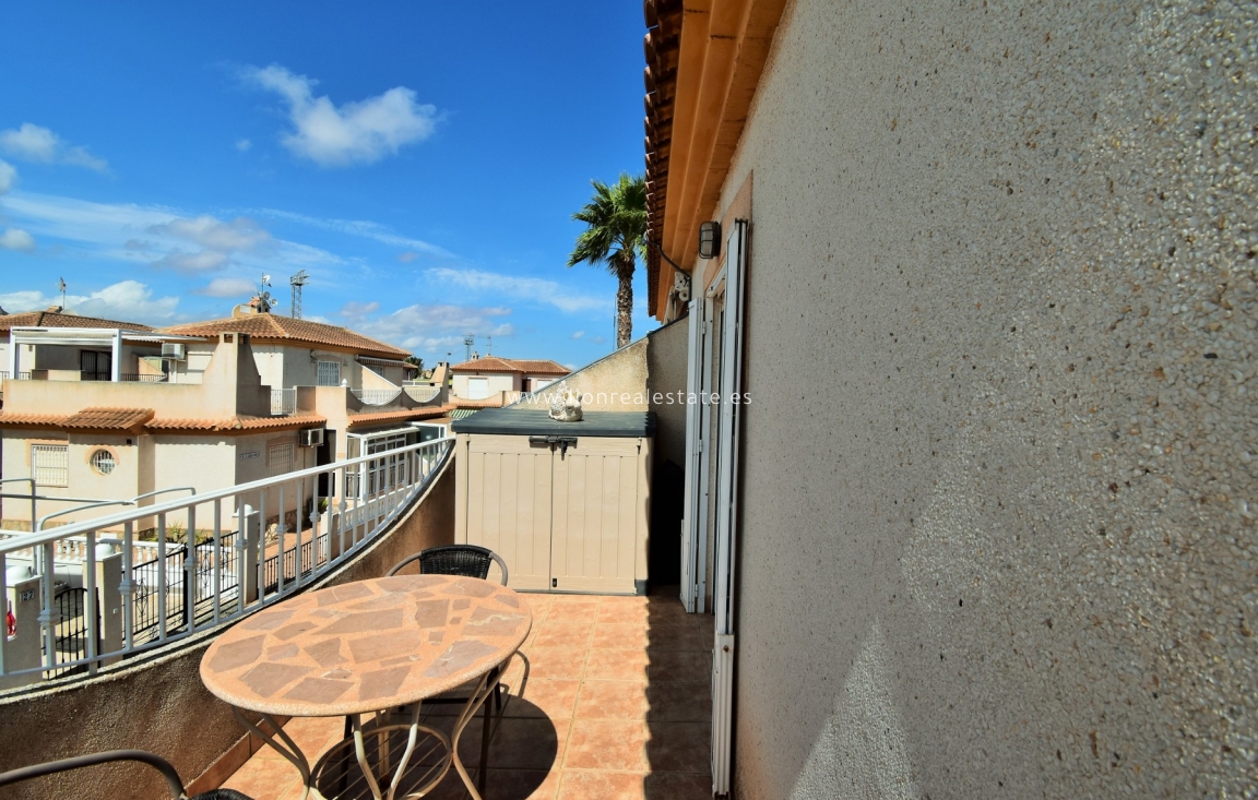 Reventa - Villa - Orihuela Costa - Playa Flamenca