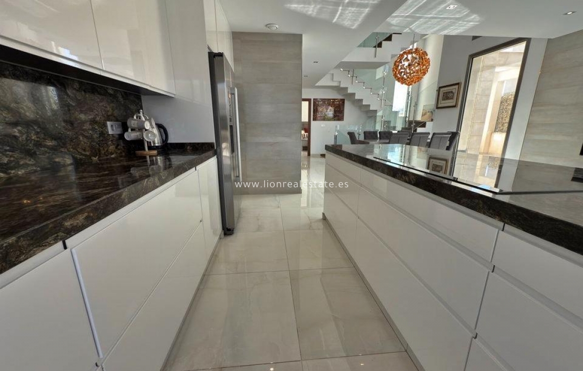 Reventa - Villa - Orihuela Costa - Villamartín-Las Filipinas